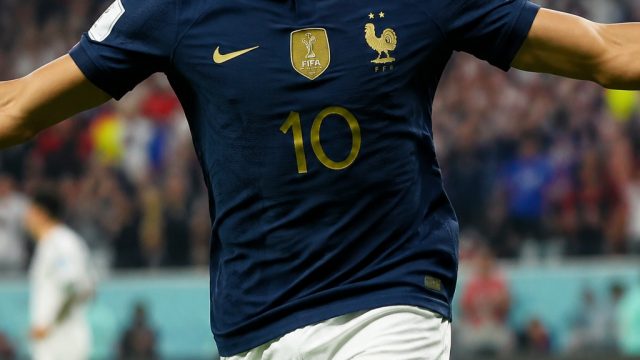 Kylian Mbappe Shines in France's Impressive Victory Over Iraq